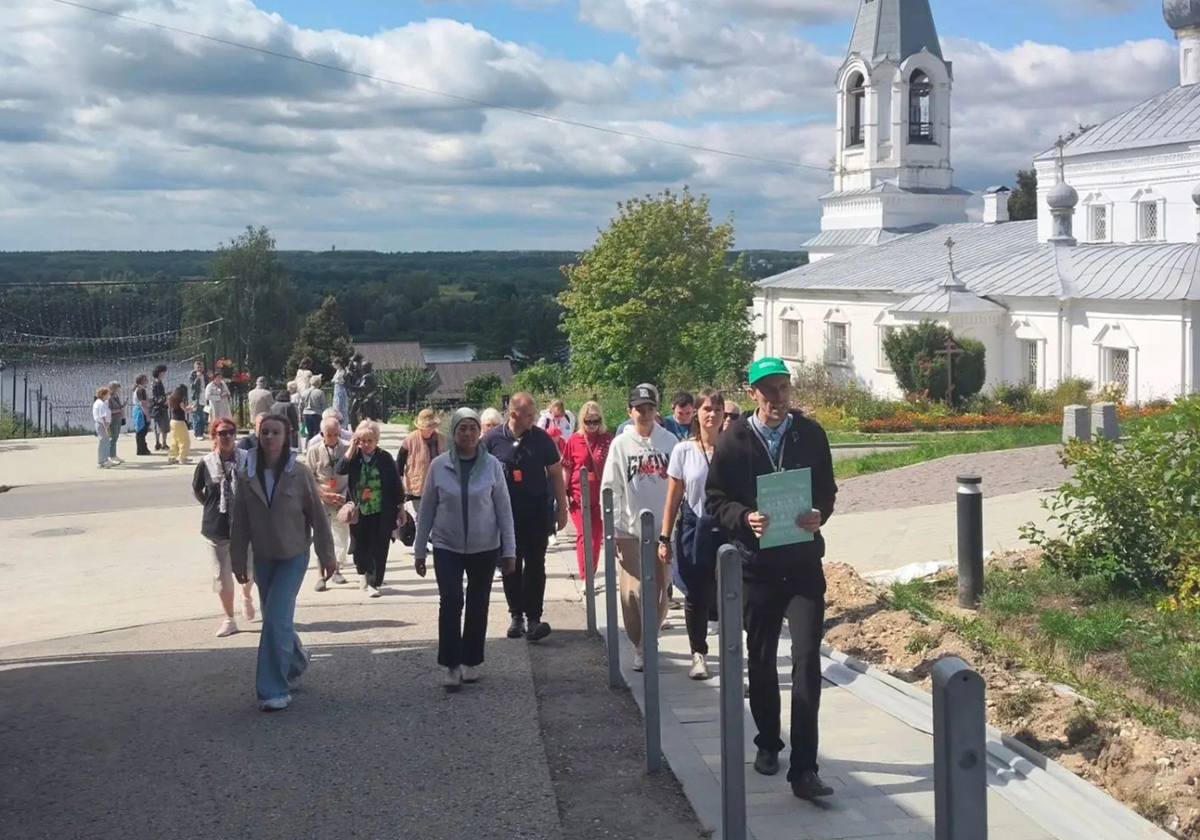 Работники касимовского музея-заповедника, победившие в Международном проекте «Проводники смыслов. Экскурсоводы», проводят авторские экскурсии.