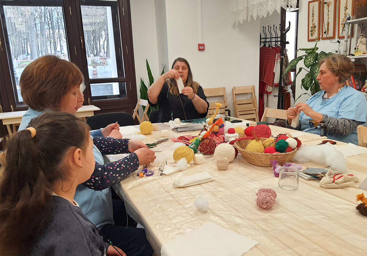 Сегодня в музейной Школе ремёсел – участники регионального проекта «Активное долголетие – «Здоровая Рязань»